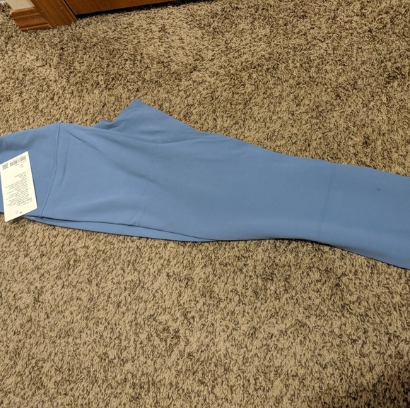 lululemon oasis blue